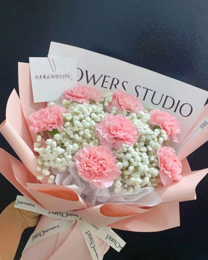  Carnation Bouquets 010