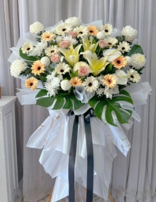 Condolence Flower 111